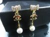 Sell fake chanel pearl necklace  www wholesales-web net.